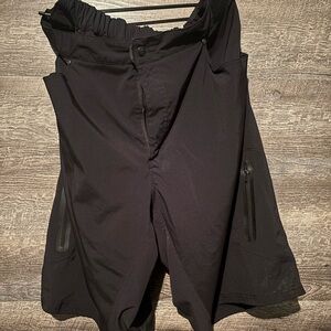 Zoic mountain bike shorts